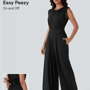 SoftlyZero™ QuickDry Round Neck Sleeveless Keyhole Pocket Yoga Jumpsuit